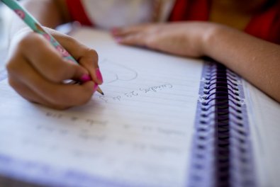 MT teme contágio em massa e suspende aulas em escolas públicas e particulares até dia 30