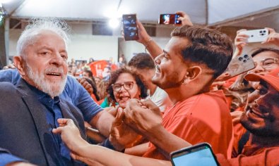 LULA E POBRE .jpg